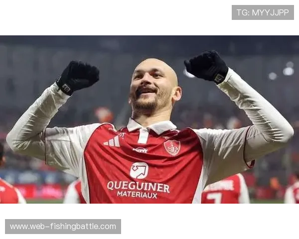 朗斯主场迎战雷恩,法甲第21轮赛程定于2月7日17-00 朗斯主场迎战雷恩,法甲第21轮赛程定于2月7日17-00