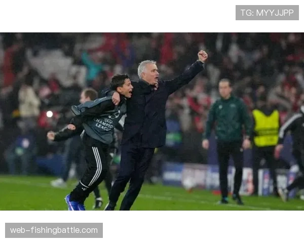 多特蒙德主场迎战本菲卡，当地警方部署大量警力应对